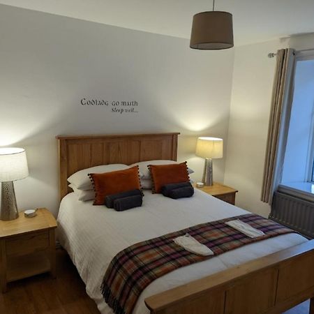 Antrim Coast Apartments Cushendall Esterno foto