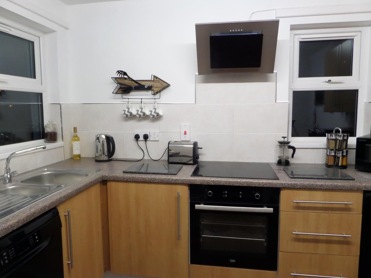 Antrim Coast Apartments Cushendall Esterno foto